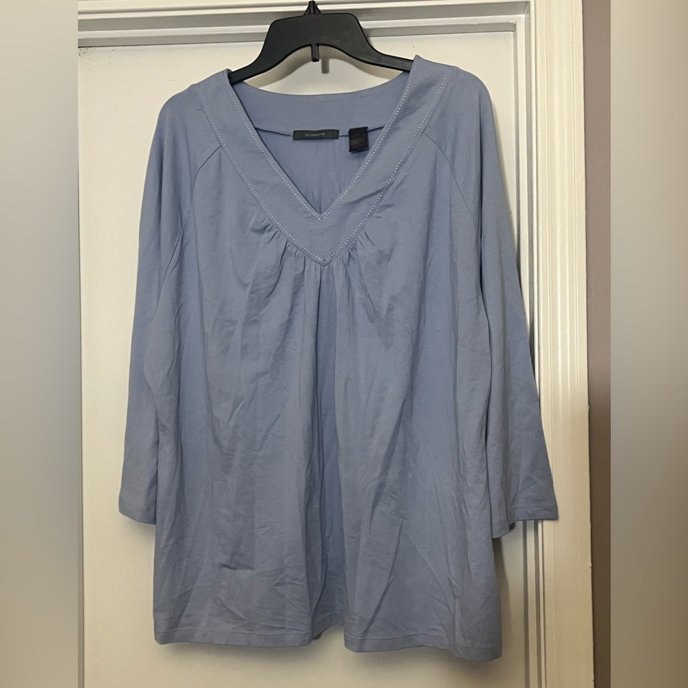 Liz Claiborne Light Blue V-Neck Blouse size2X
